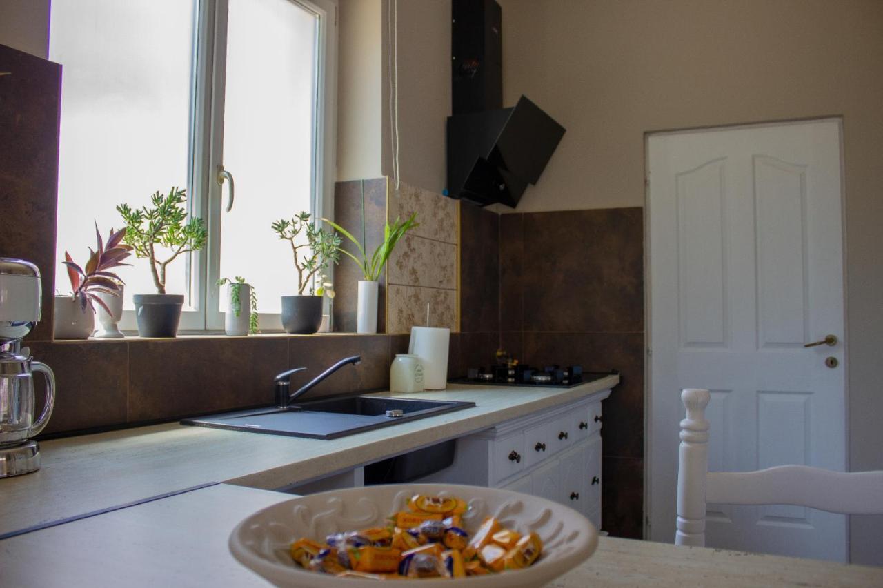 Yox Apartment 1 Oradea Exteriér fotografie